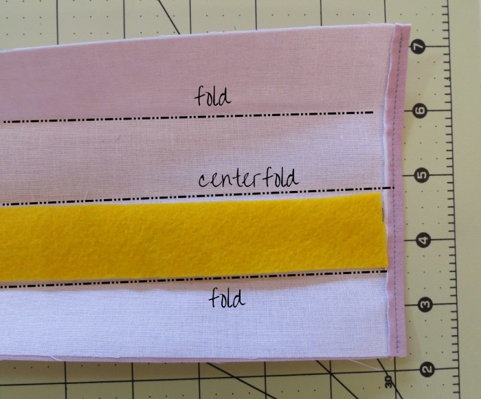 Interlining between folds 2