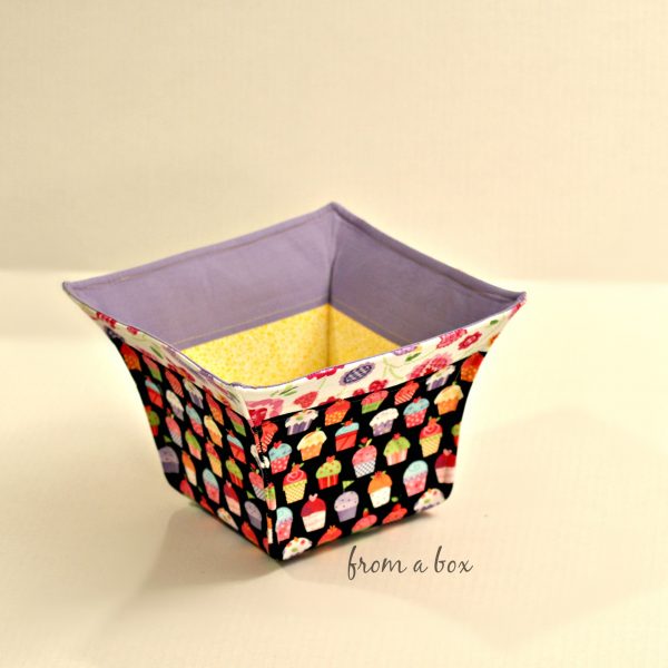 Flared Top Baskets – New Pattern – Around the Bobbin